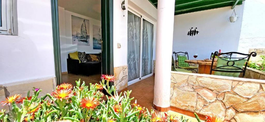 Villa Dos Gatos Fuertaventura Caleta De Fuste Esterno foto